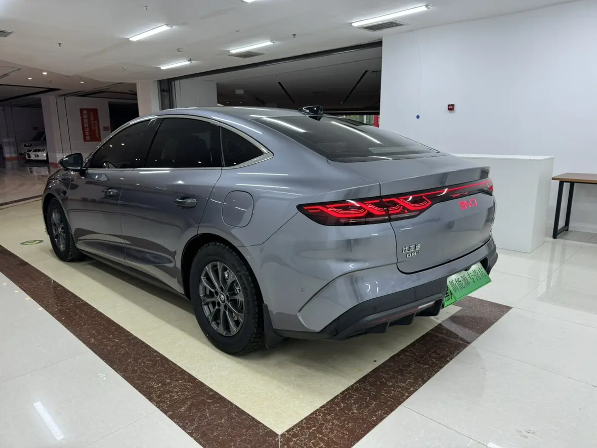 BYD Qin L DM