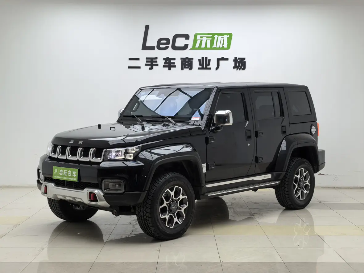 BAIC Beijing Off-road BJ40  из Китая