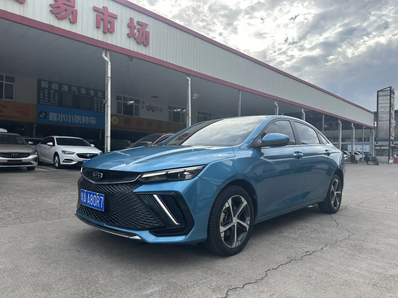 Geely Emgrand L  из Китая