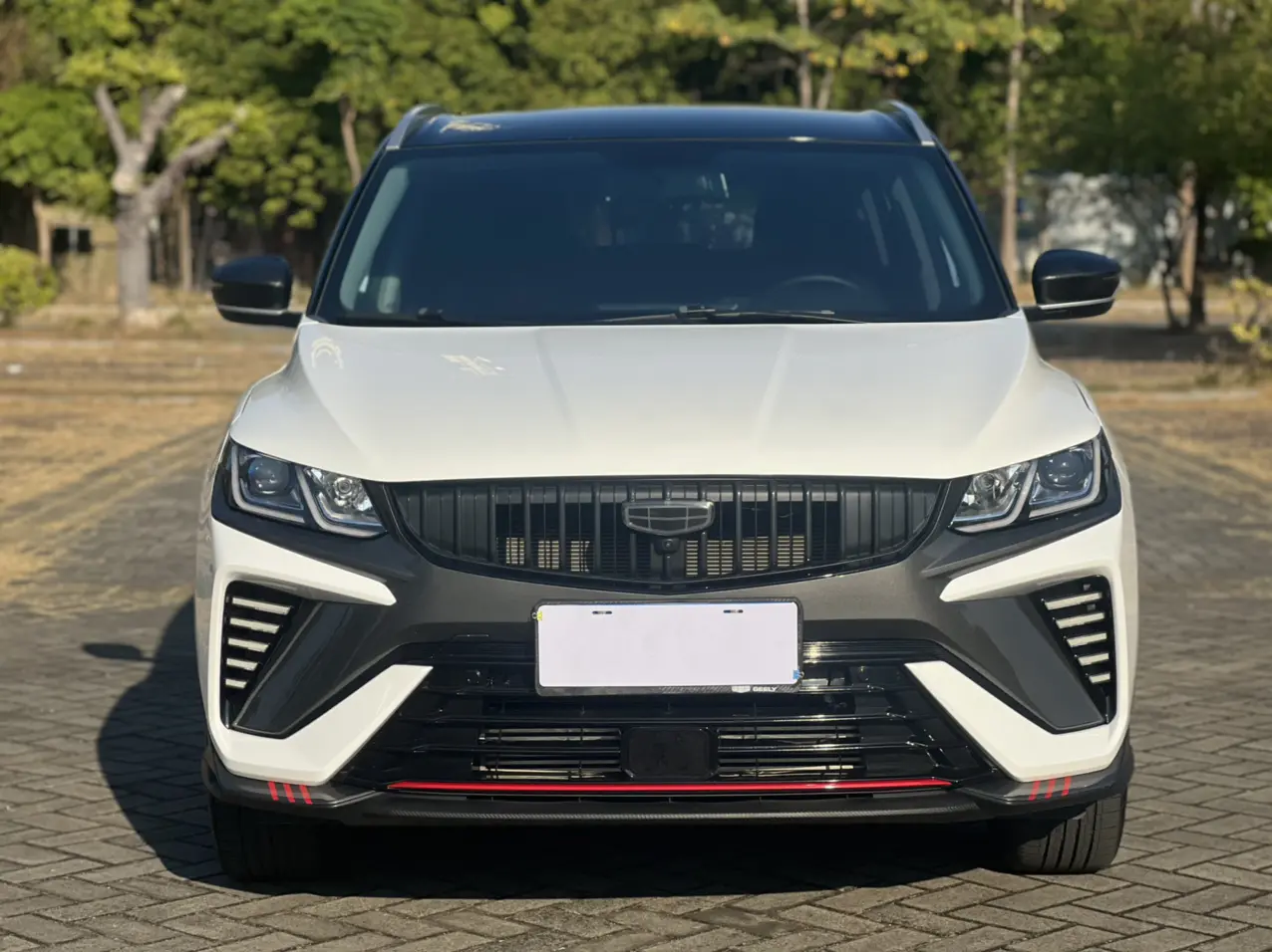 Geely Coolray SX11 (Binyue)  из Китая