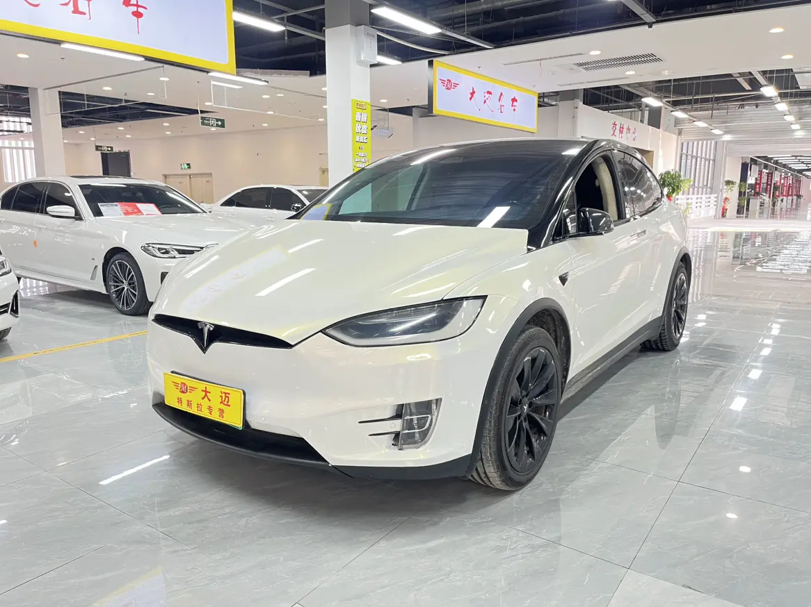 Tesla Model X  из Китая