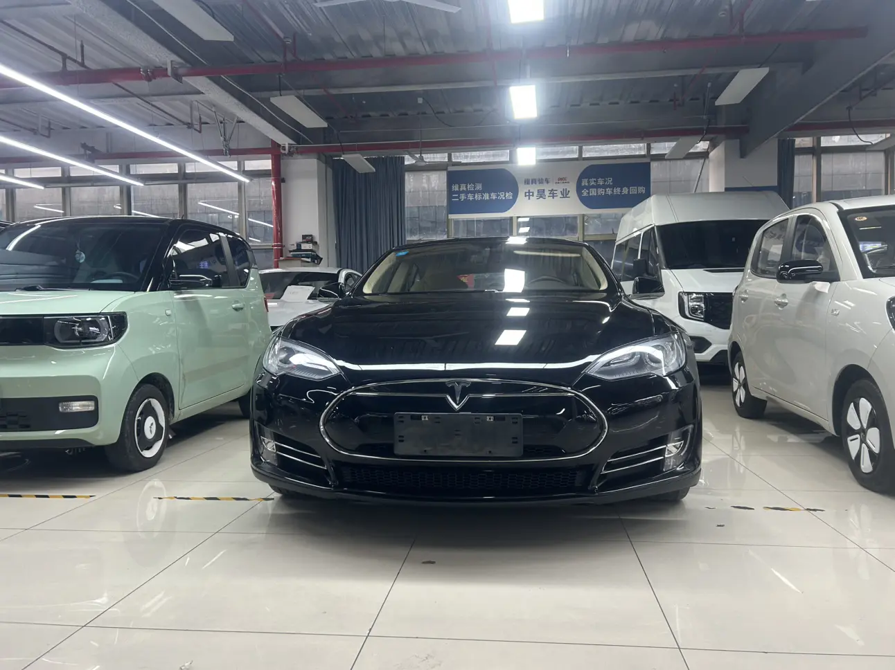 Tesla Model S  из Китая
