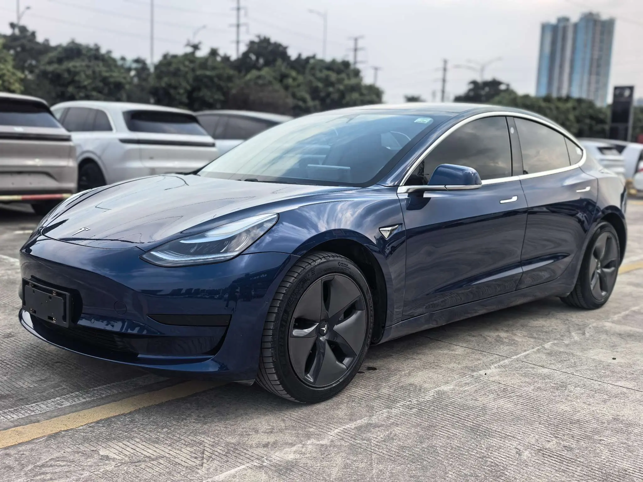 Tesla Model 3  из Китая