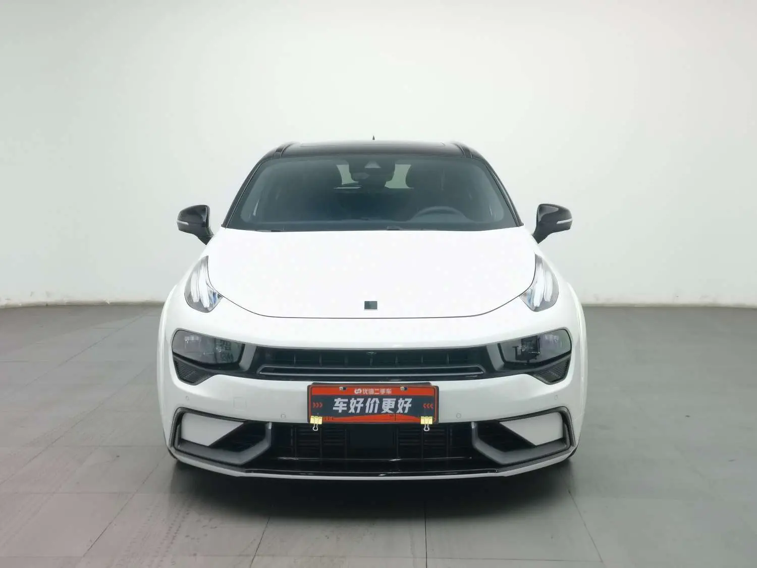 Lynk & Co 02 Hatchback  из Китая