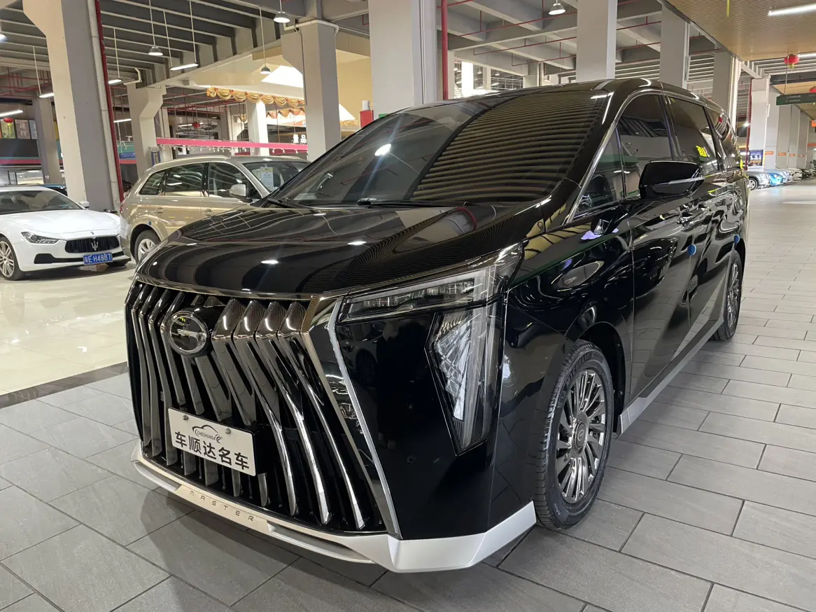 GAC Trumpchi M8  из Китая