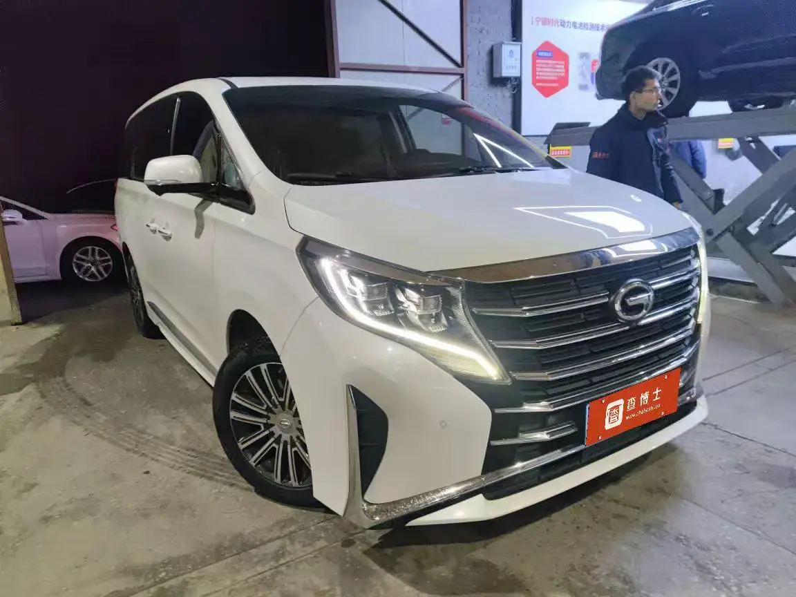 GAC Trumpchi M8  из Китая