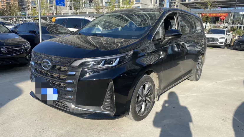 GAC Trumpchi M6  из Китая