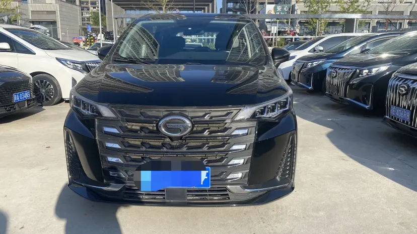 GAC Trumpchi M6  из Китая