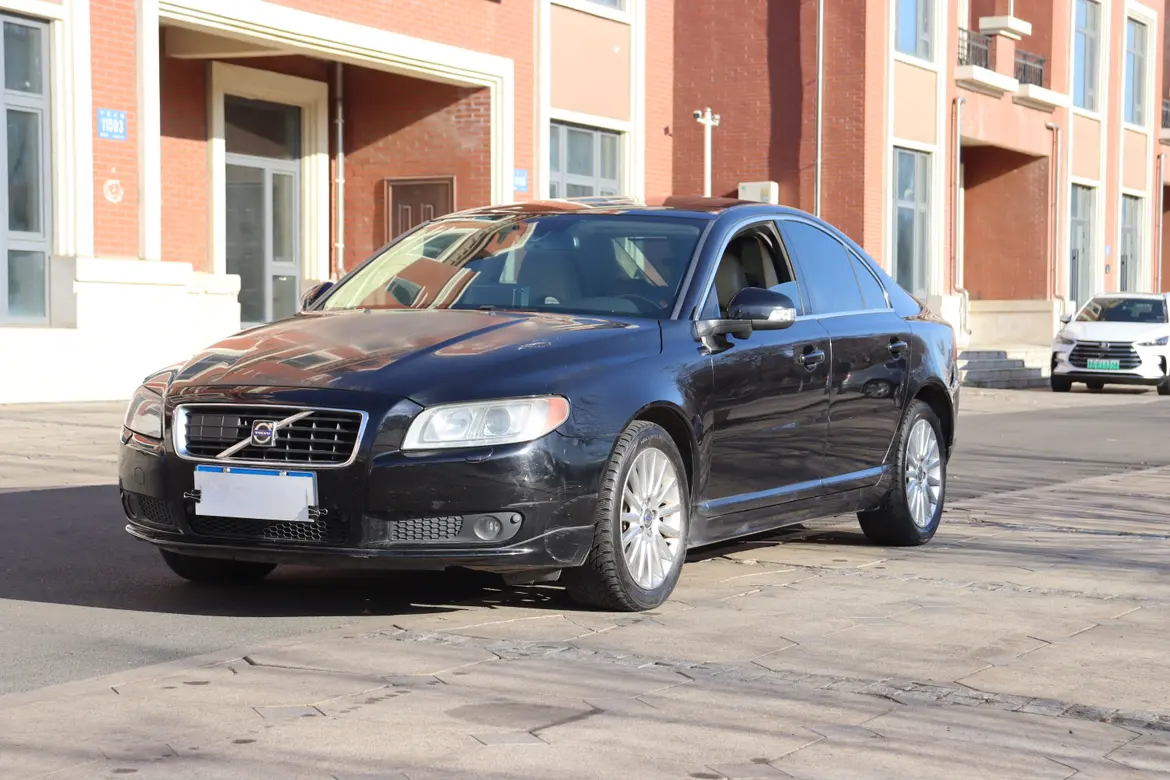Volvo S80  из Китая