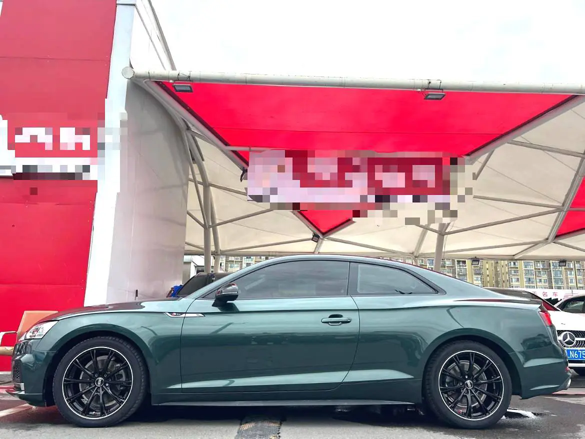 Audi A5  из Китая