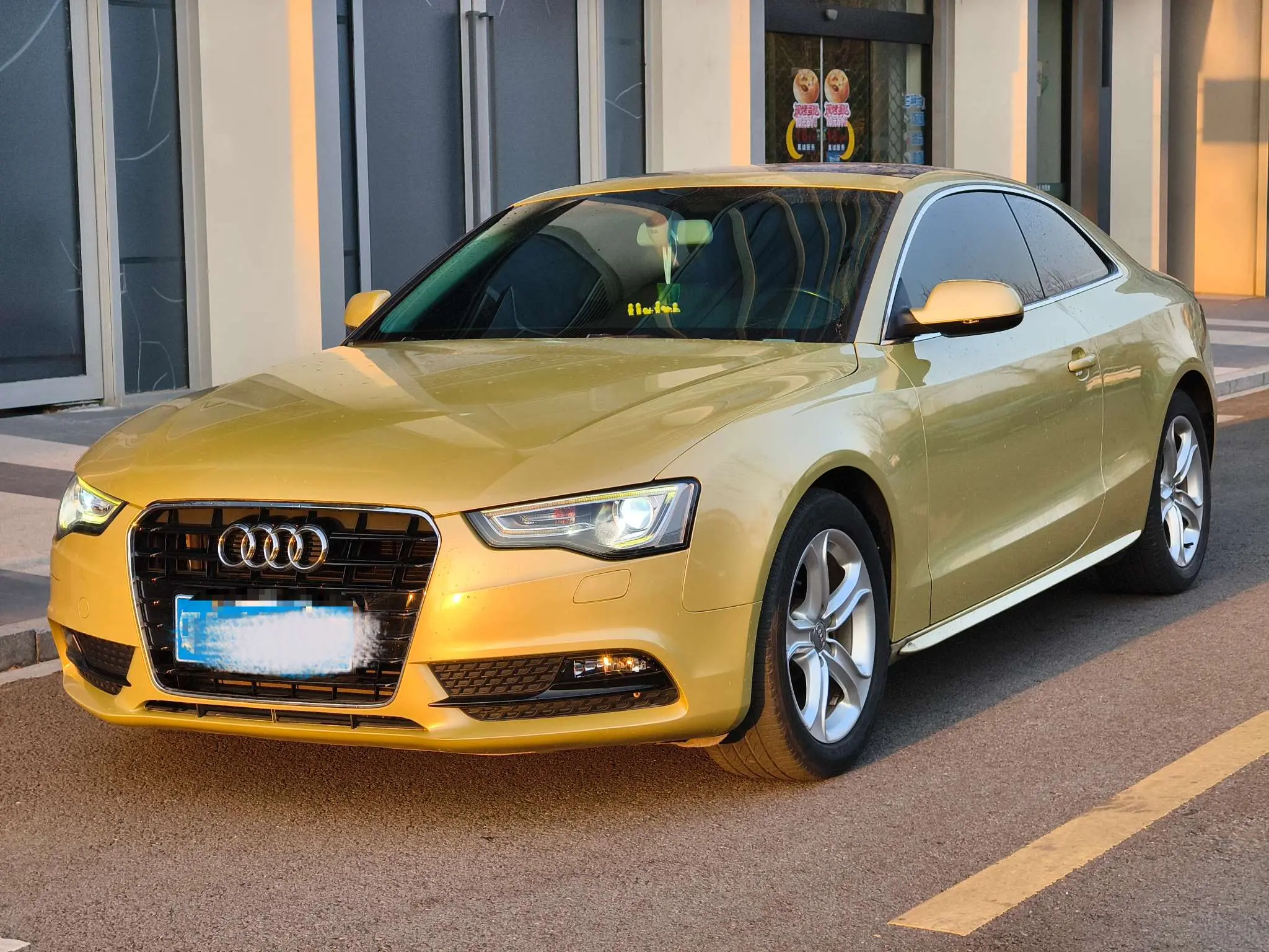 Audi A5  из Китая