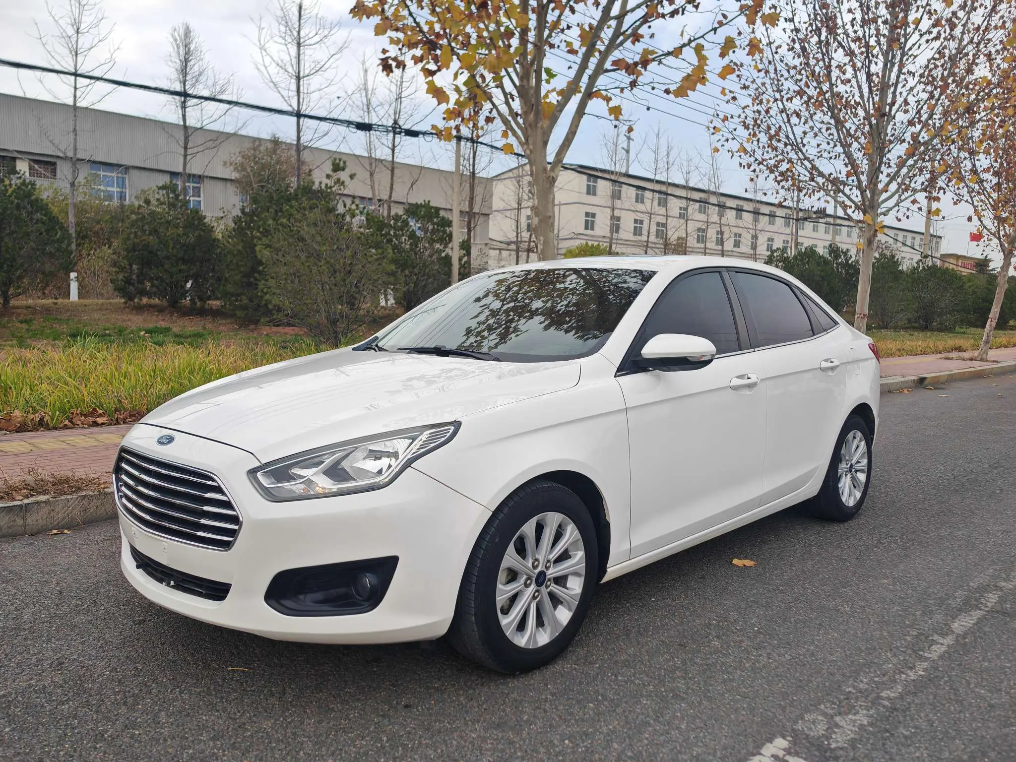 Ford Forrest  из Китая