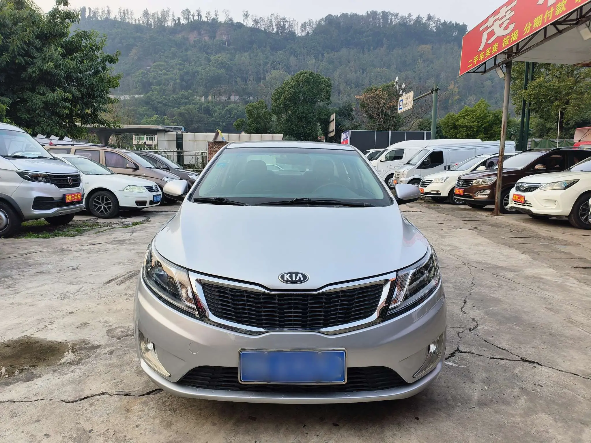 Kia K2  из Китая