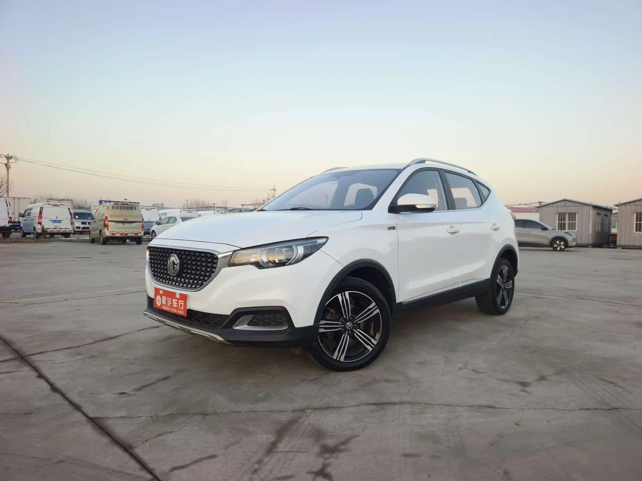 MG ZS  из Китая