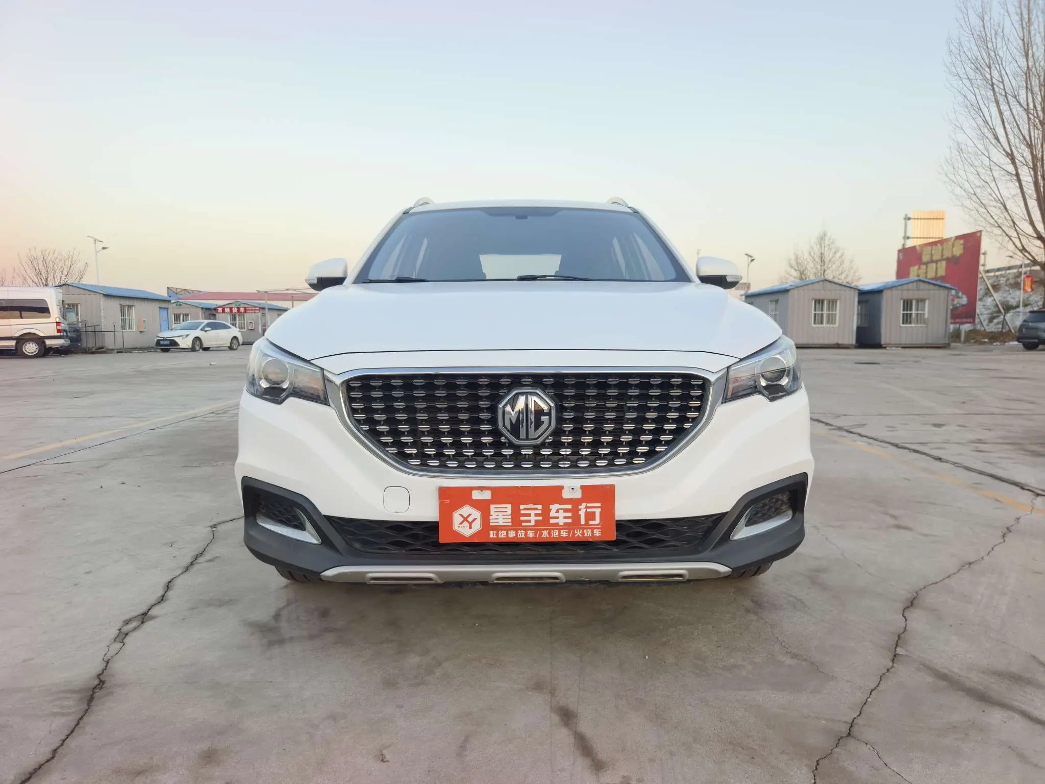 MG ZS  из Китая