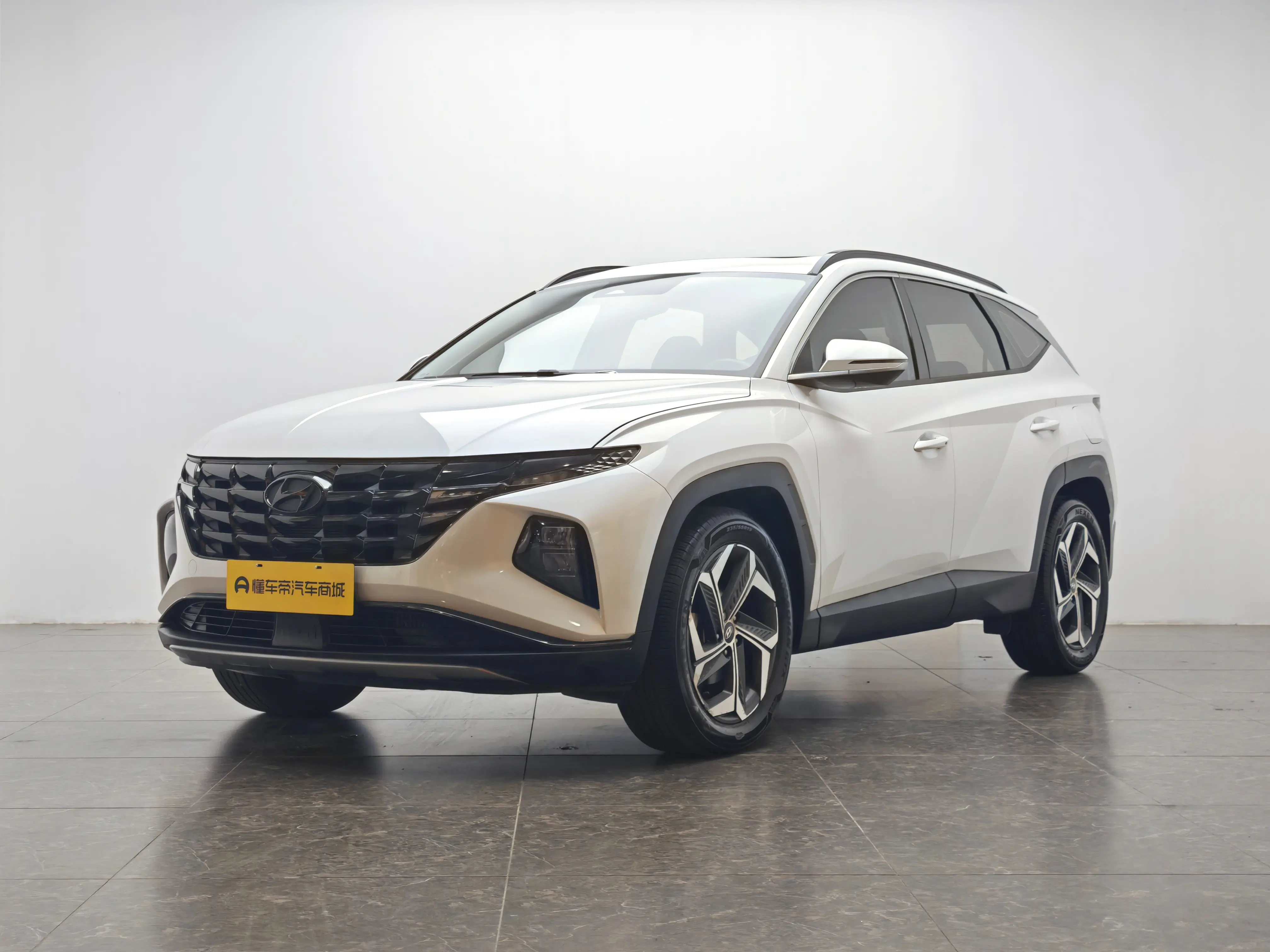 Hyundai Tucson L