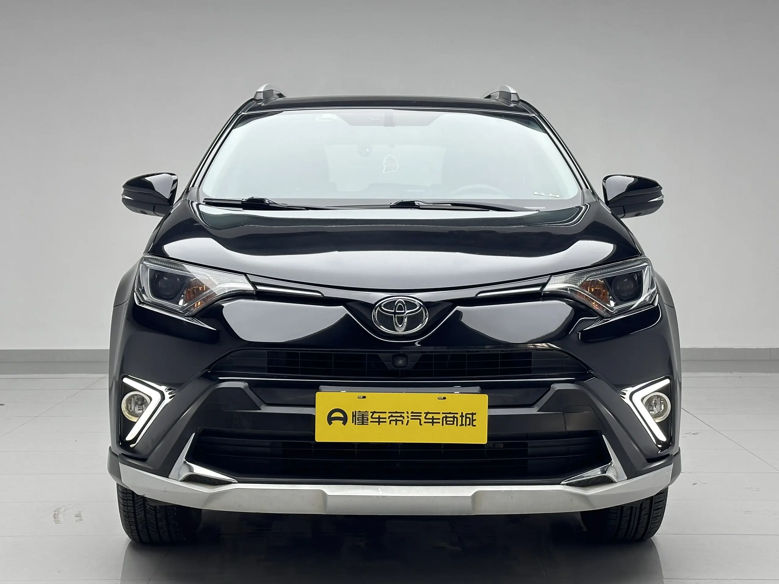 Toyota RAV4  из Китая