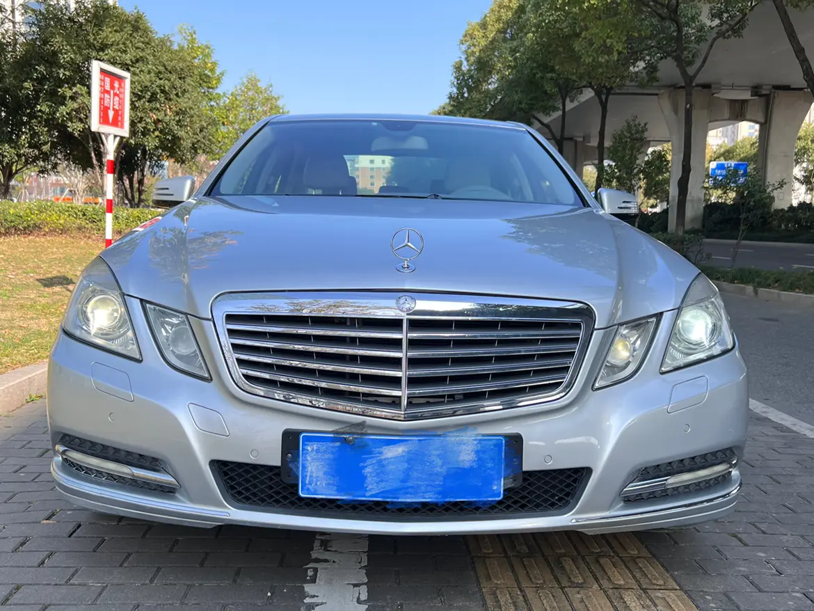 Mercedes-Benz E-Class  из Китая