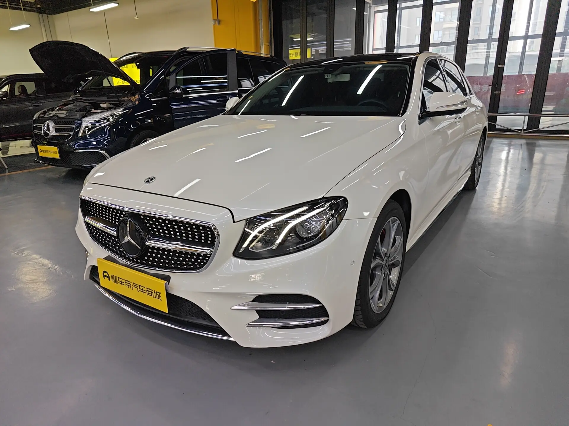 Mercedes-Benz E-Class  из Китая