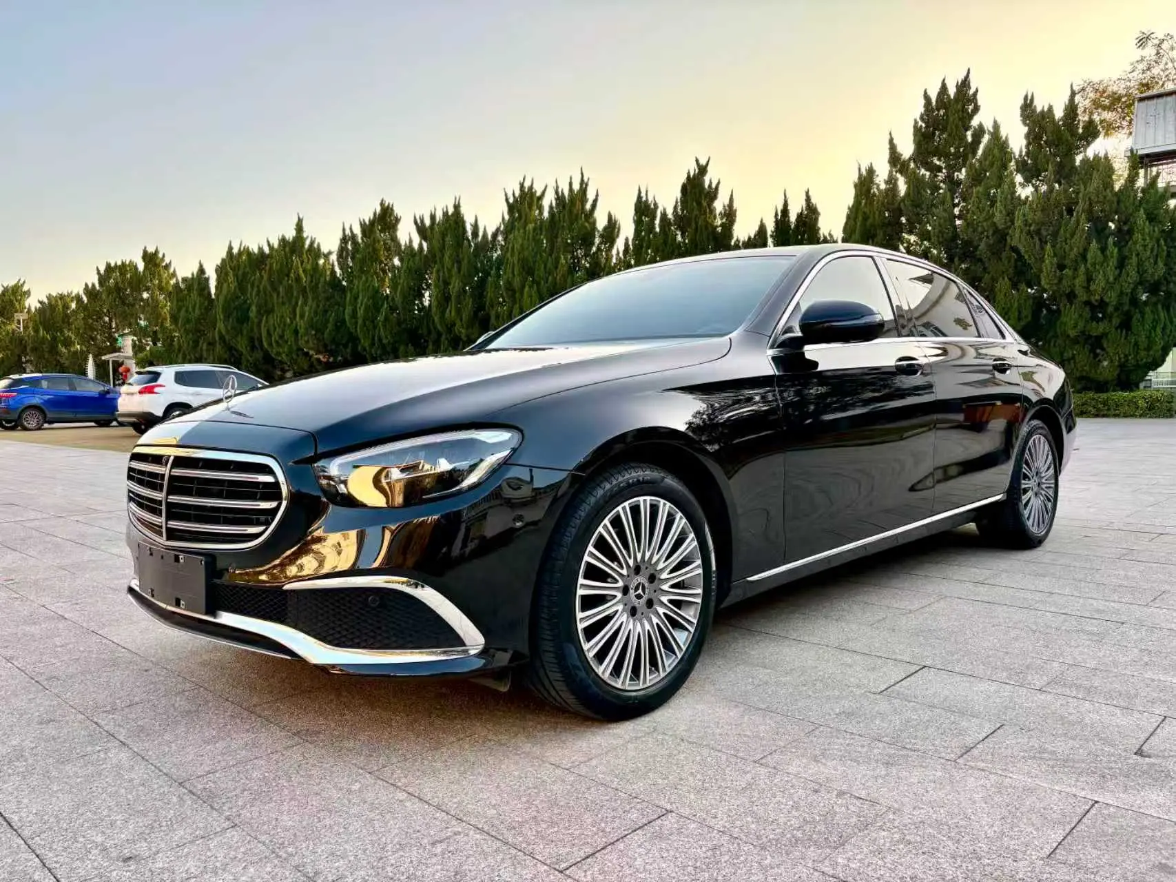 Mercedes-Benz E-Class  из Китая