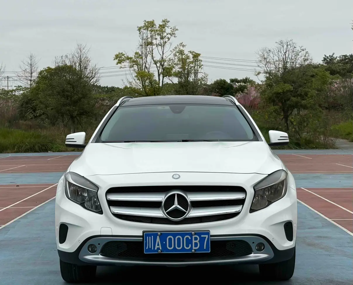 Mercedes-Benz GLA  из Китая