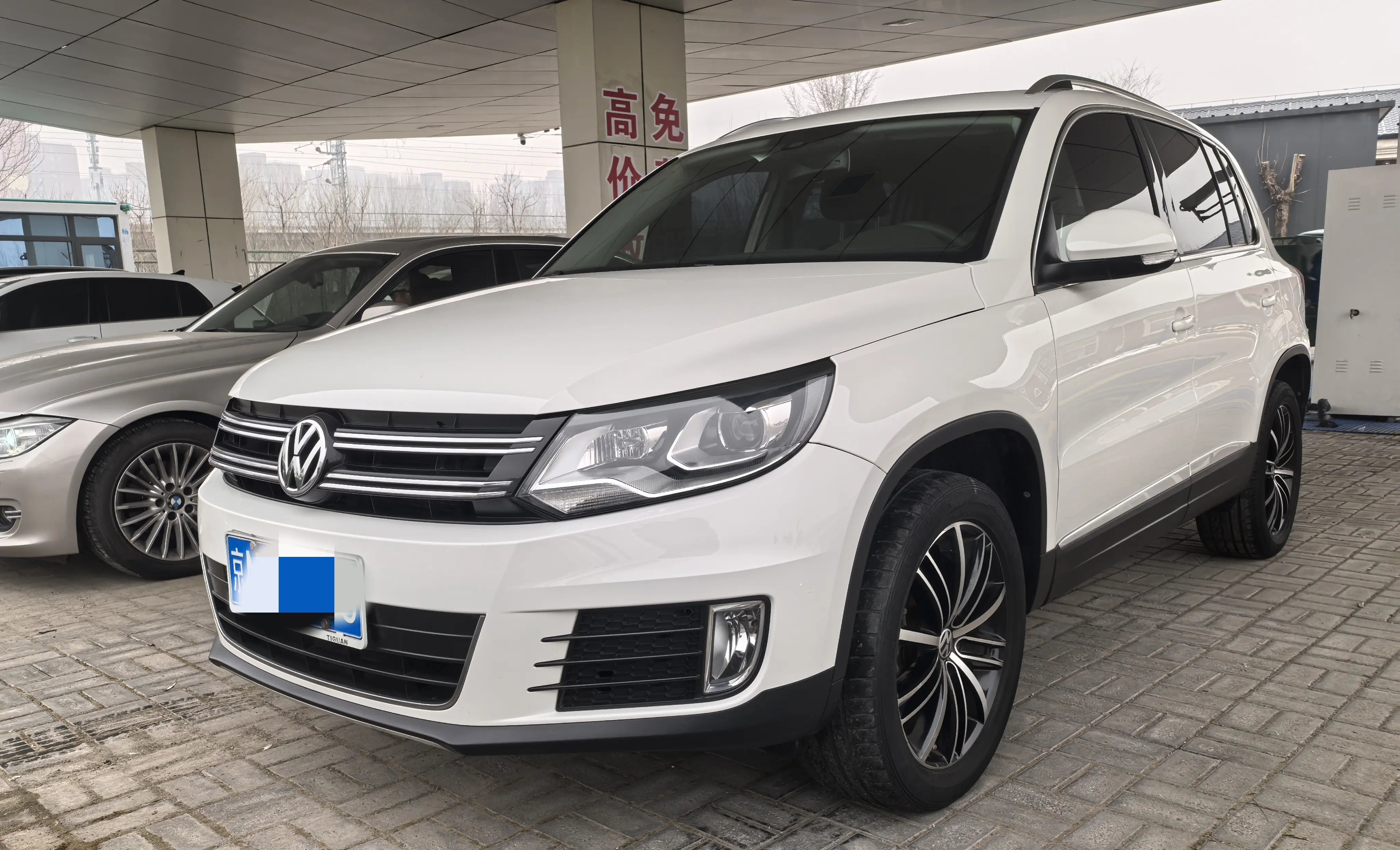 Volkswagen Tiguan  из Китая