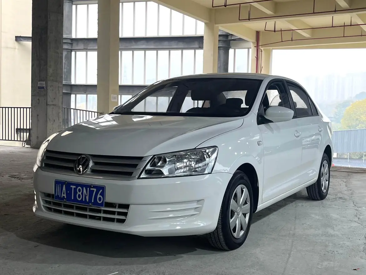 Volkswagen Santana  из Китая