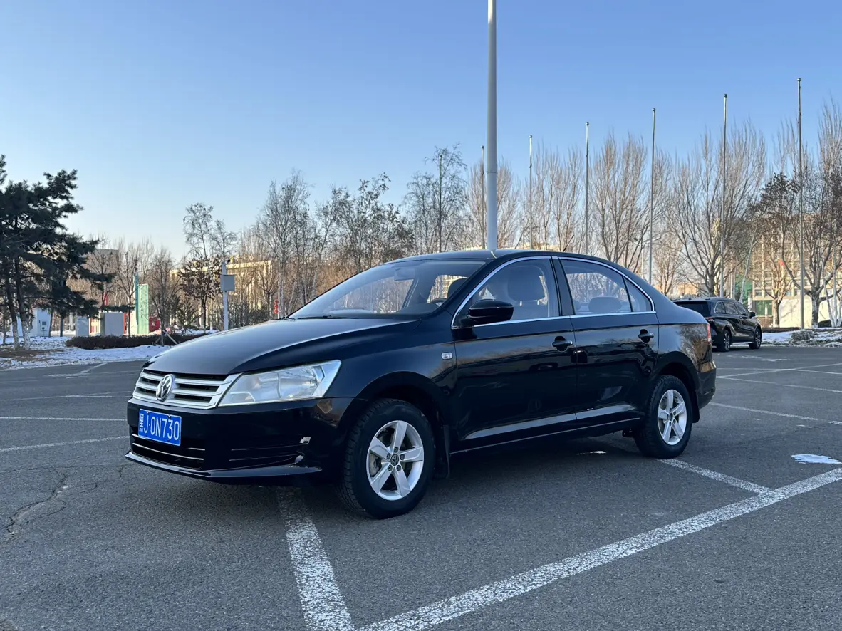 Volkswagen Santana  из Китая