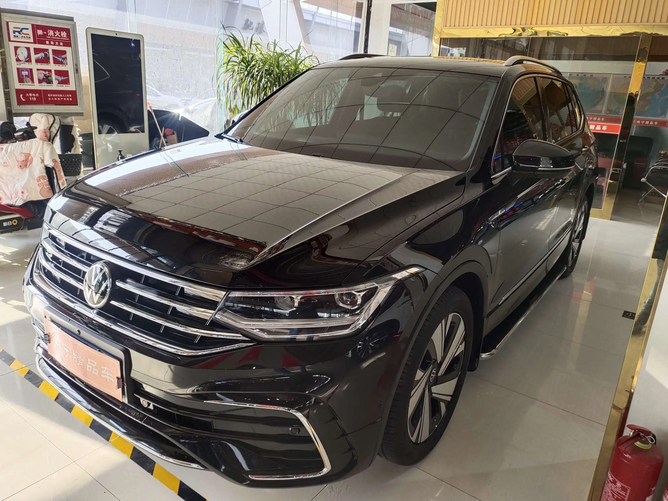 Volkswagen Tiguan L  из Китая