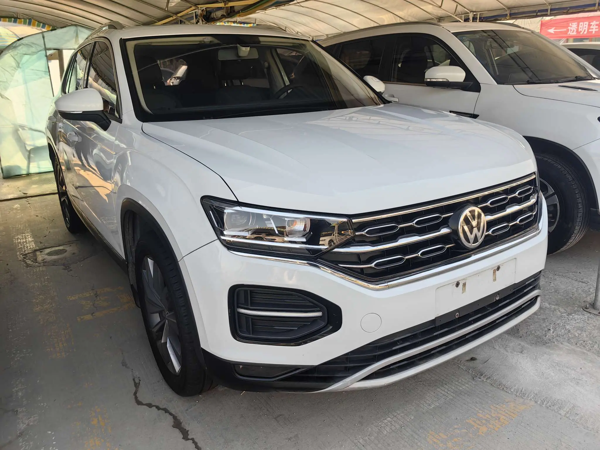 Volkswagen Tayron  из Китая