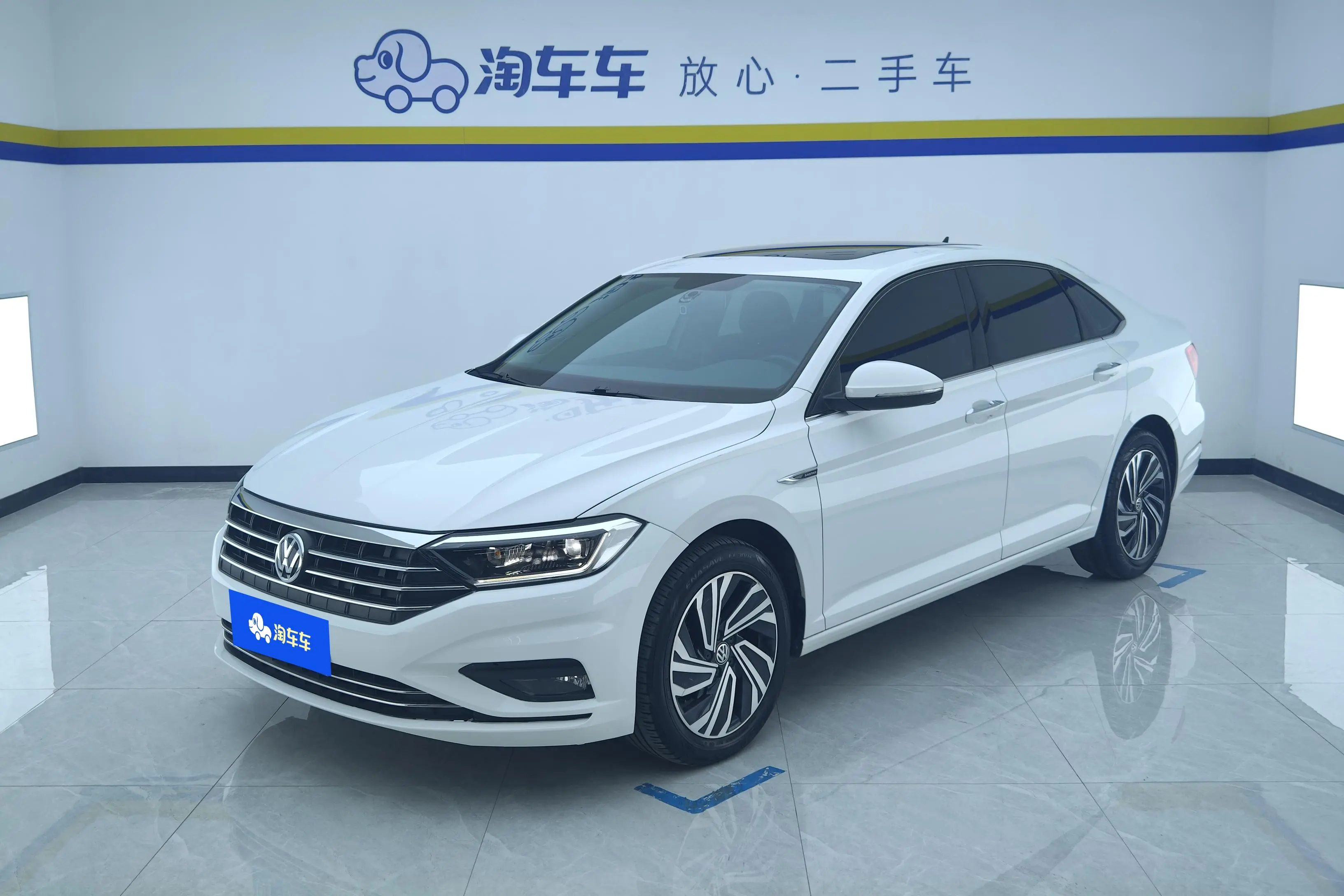 Volkswagen Sagitar  из Китая