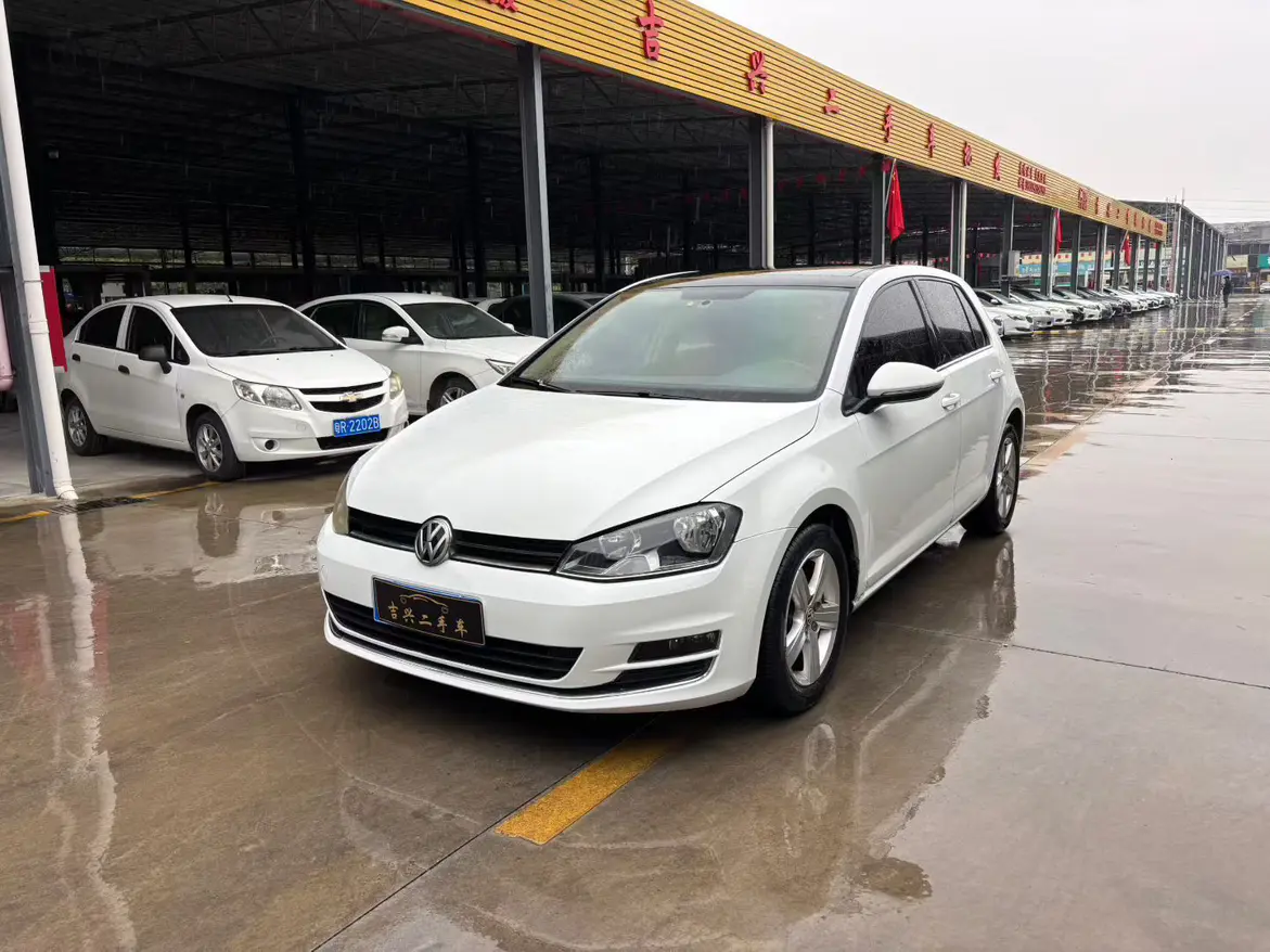 Volkswagen Golf  из Китая