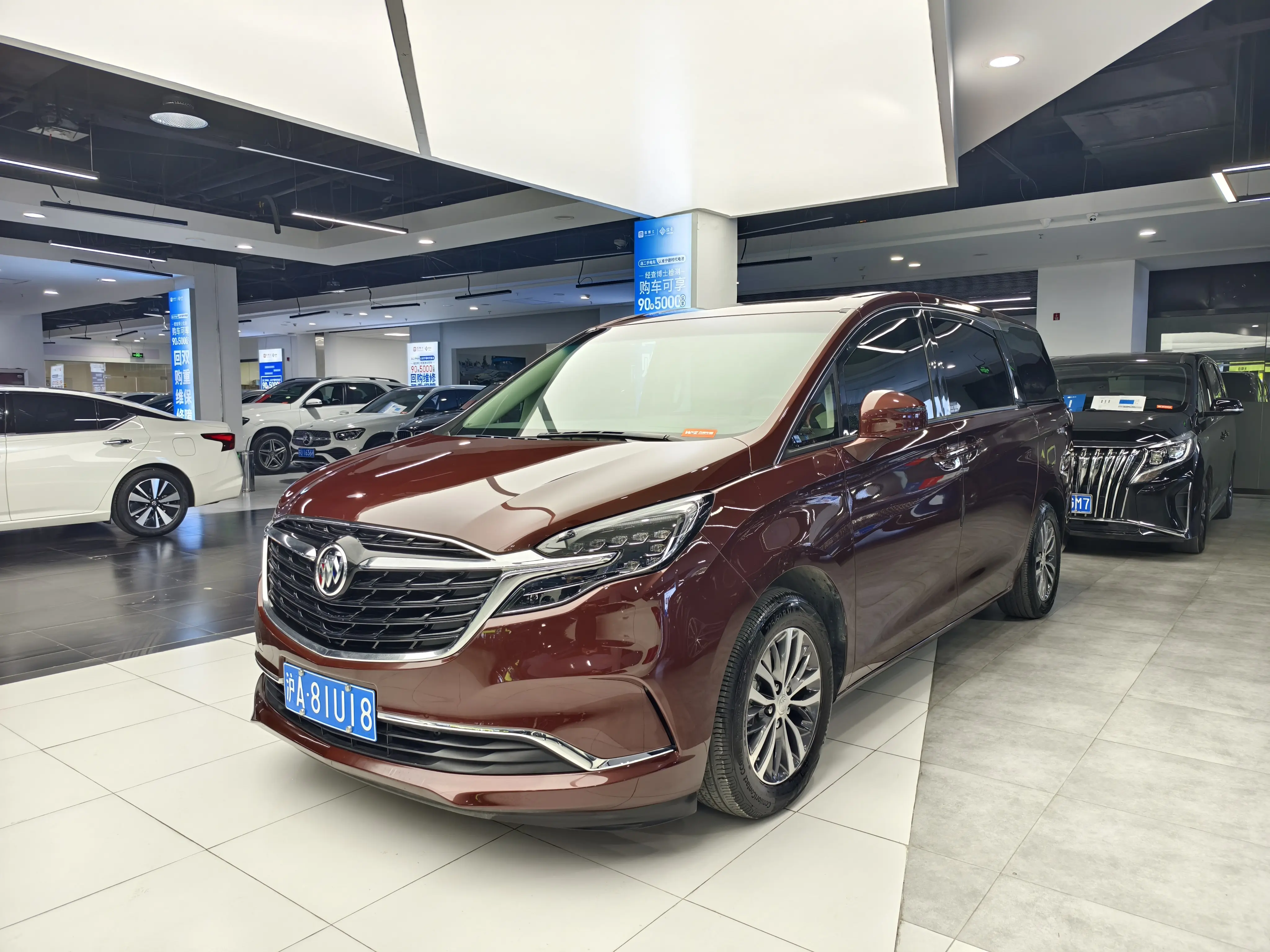 Buick GL8  из Китая