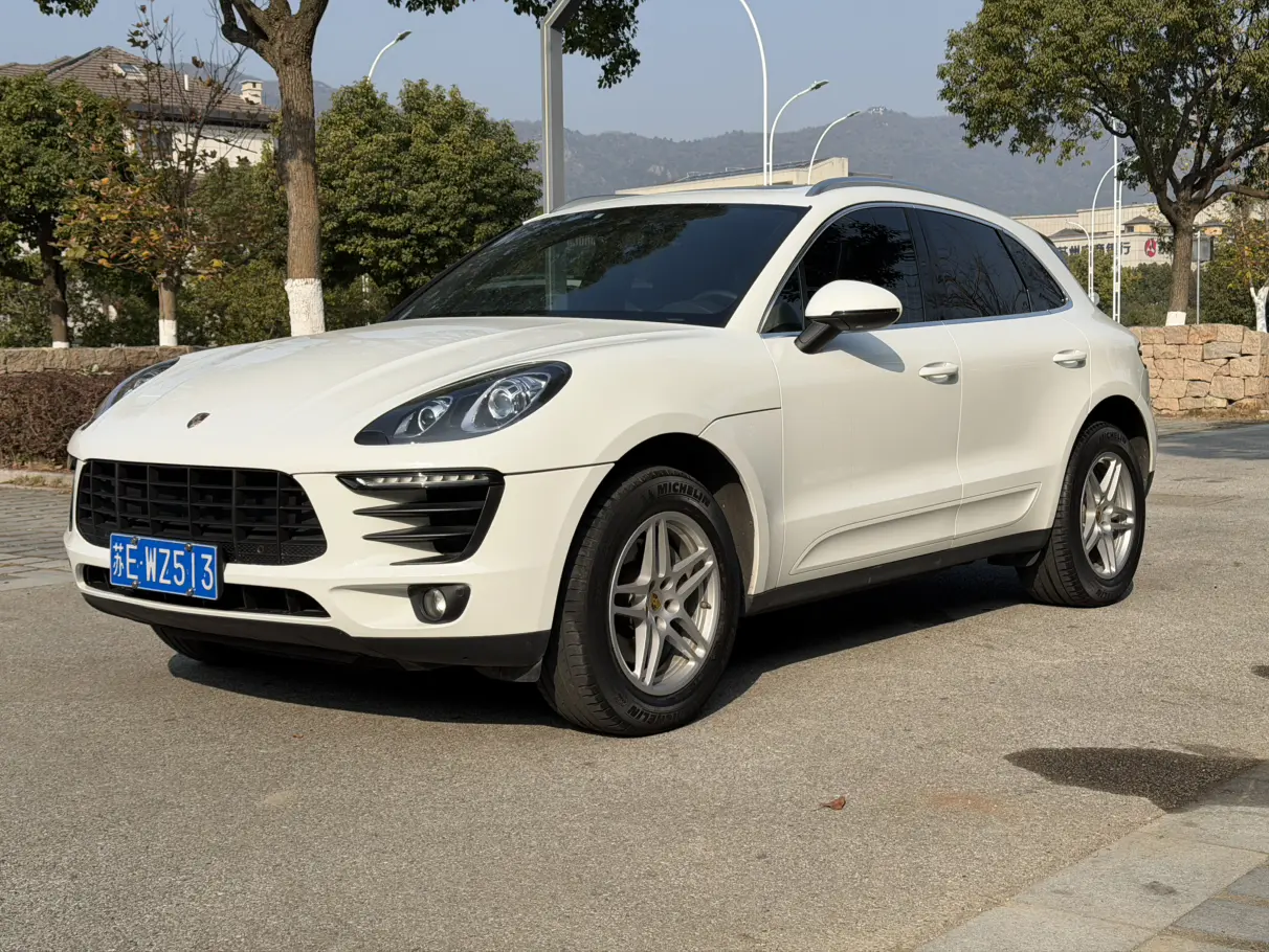 Porsche Macan  из Китая