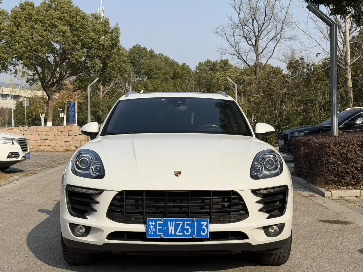 Porsche Macan  из Китая