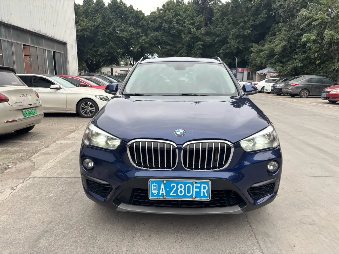 BMW X1  из Китая