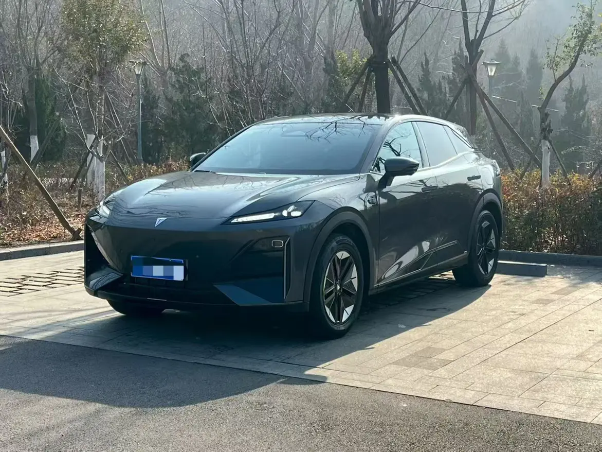 Deepal Dark blue S07  из Китая