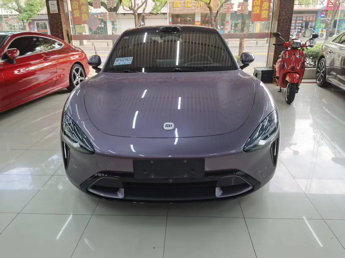Xiaomi car Xiaomi SU7  из Китая