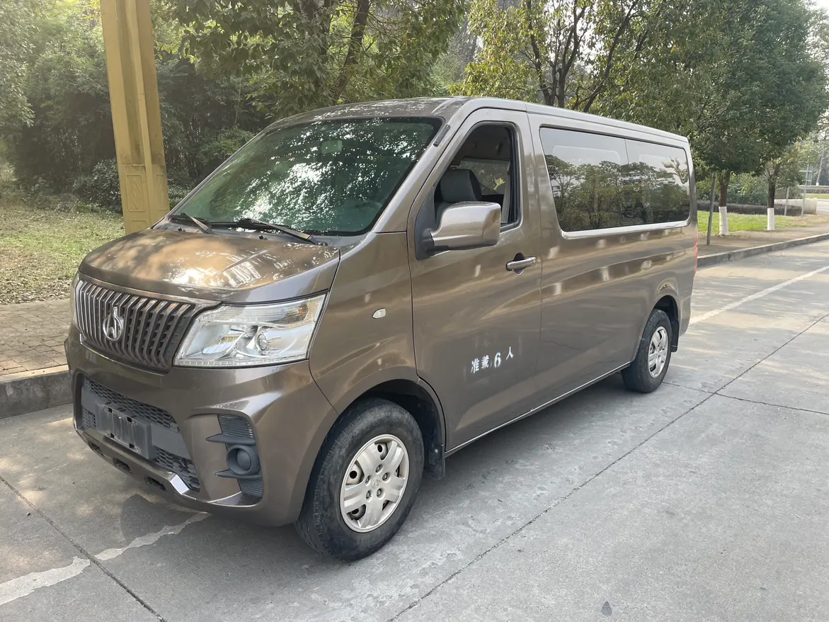 Changan Kaicene Ruixing M60  из Китая