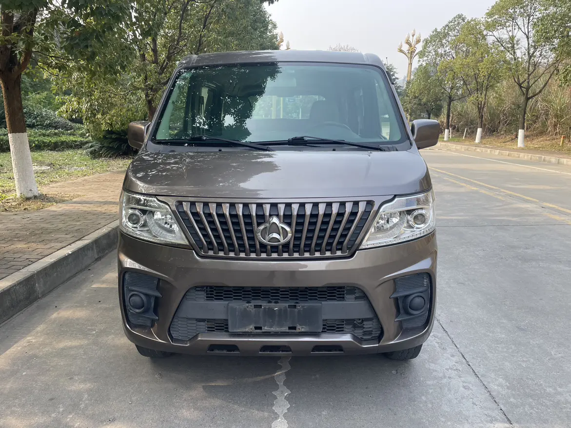 Changan Kaicene Ruixing M60  из Китая