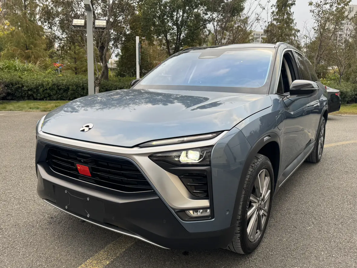 NIO ES8  из Китая