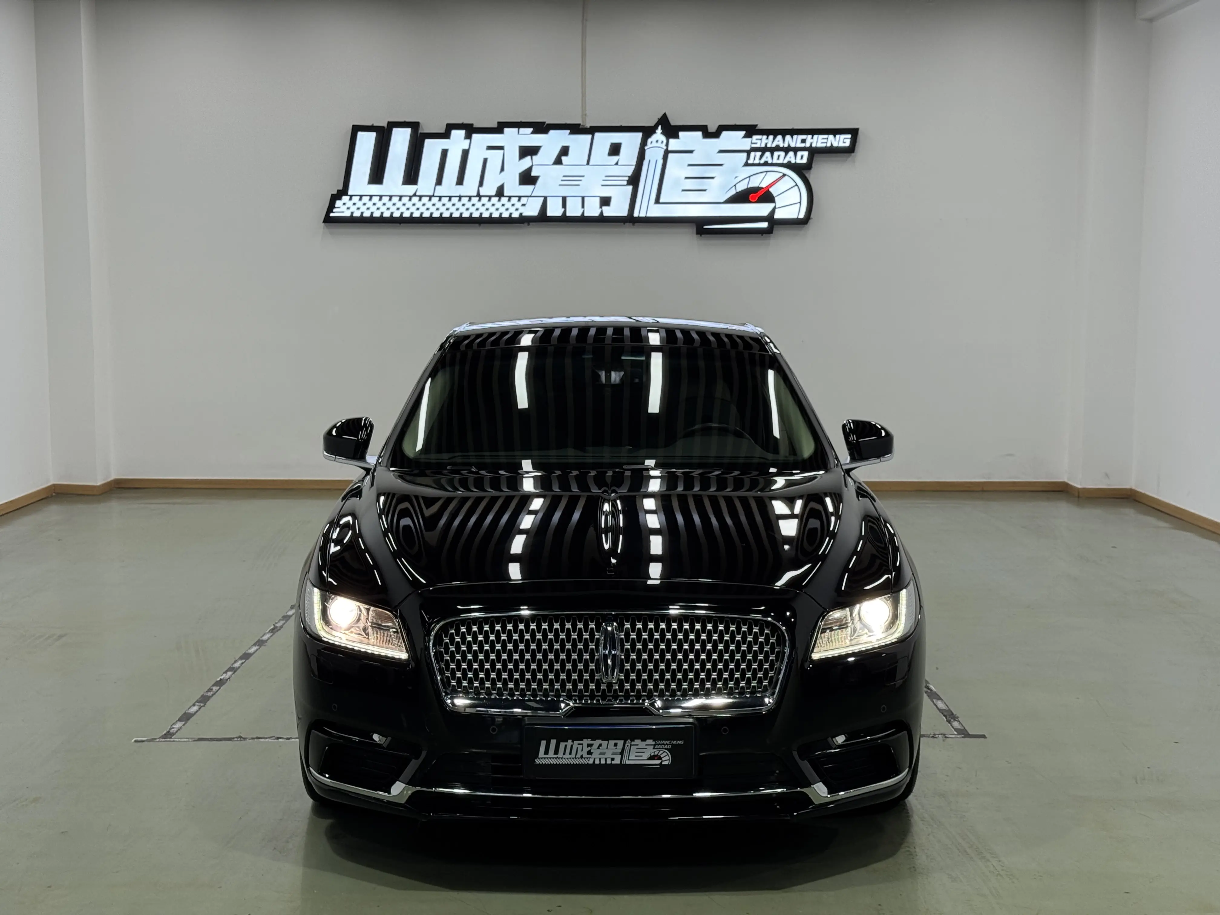 Lincoln Continental  из Китая