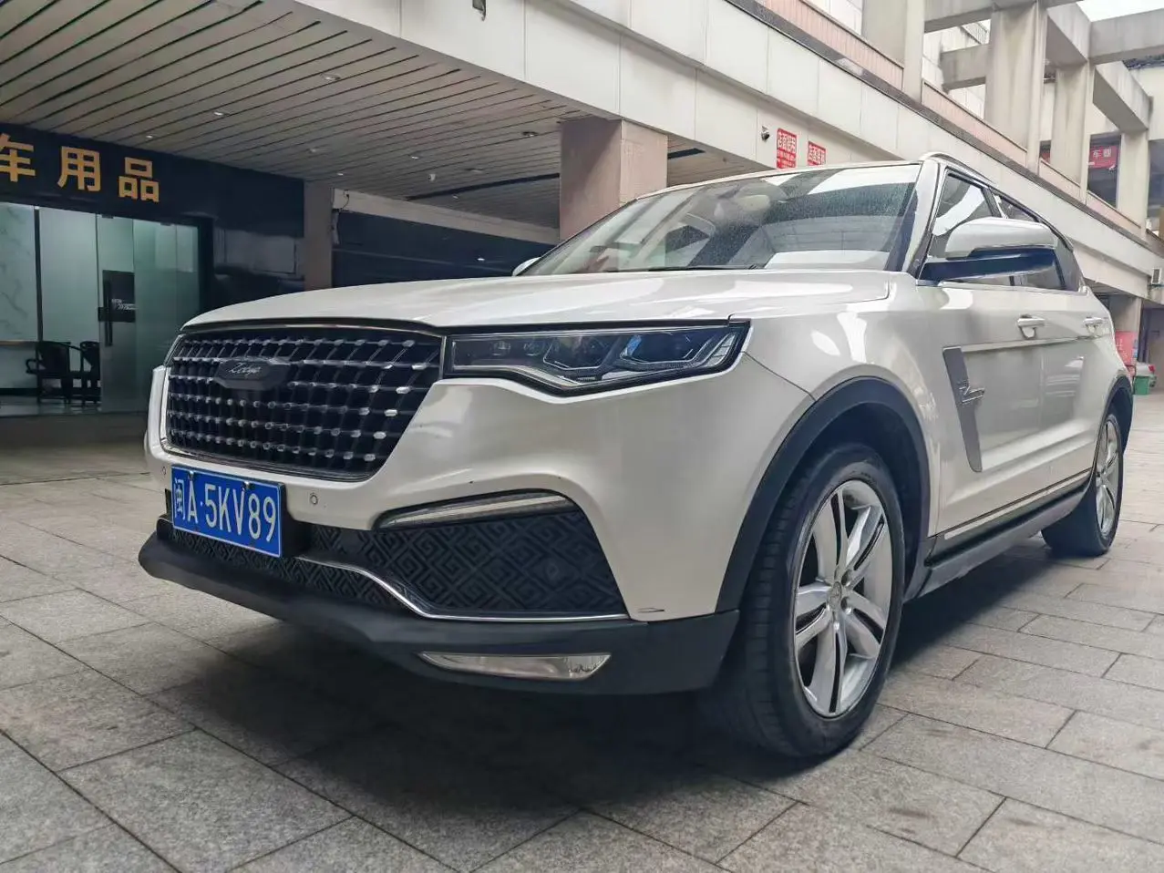 Zotye T700  из Китая