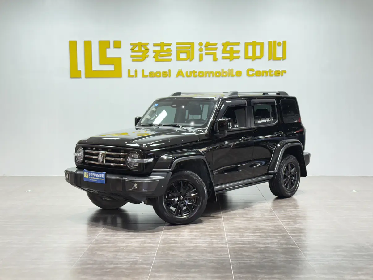 Tank 300  из Китая