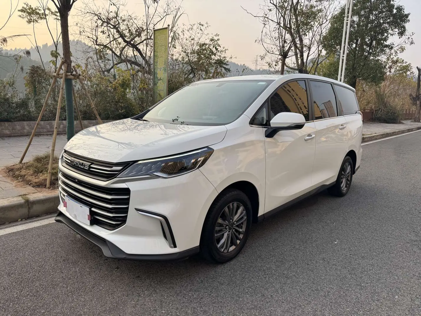 Datong Maxus G50  из Китая