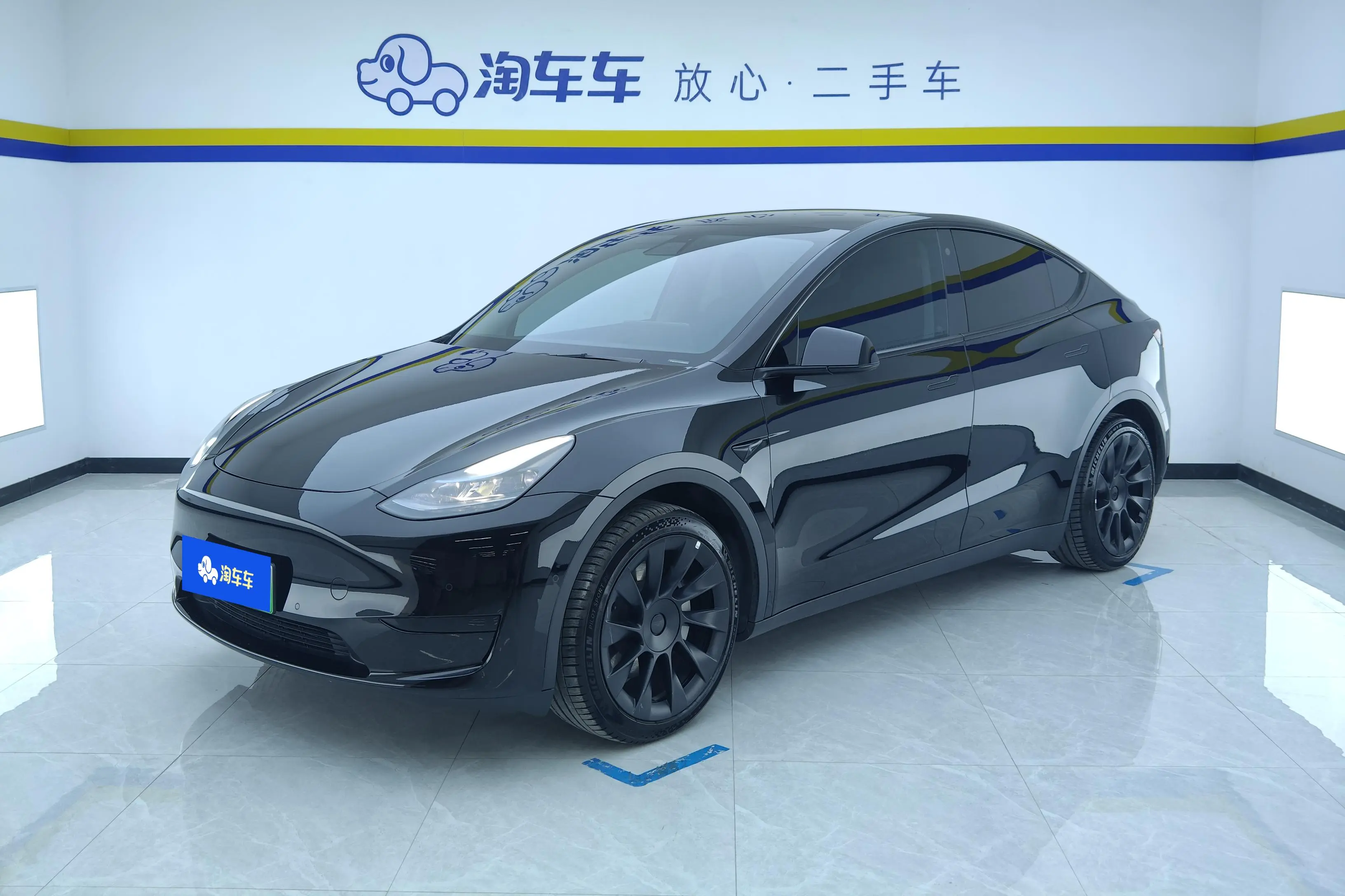 Tesla Model Y  из Китая