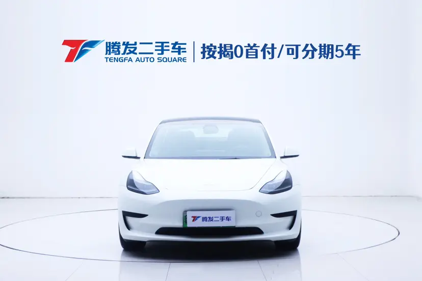 Tesla Model 3  из Китая