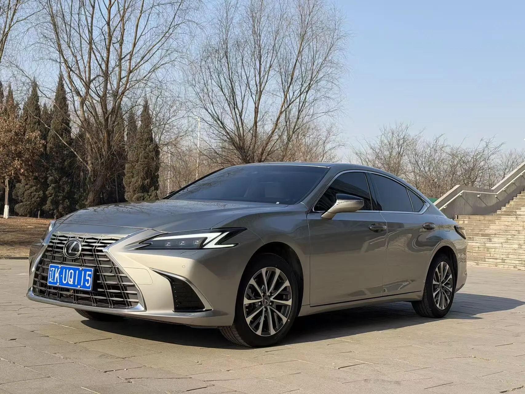 Lexus ES  из Китая