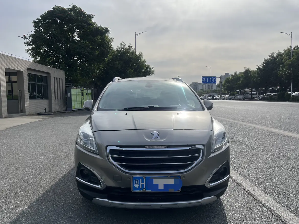 Peugeot 3008  из Китая