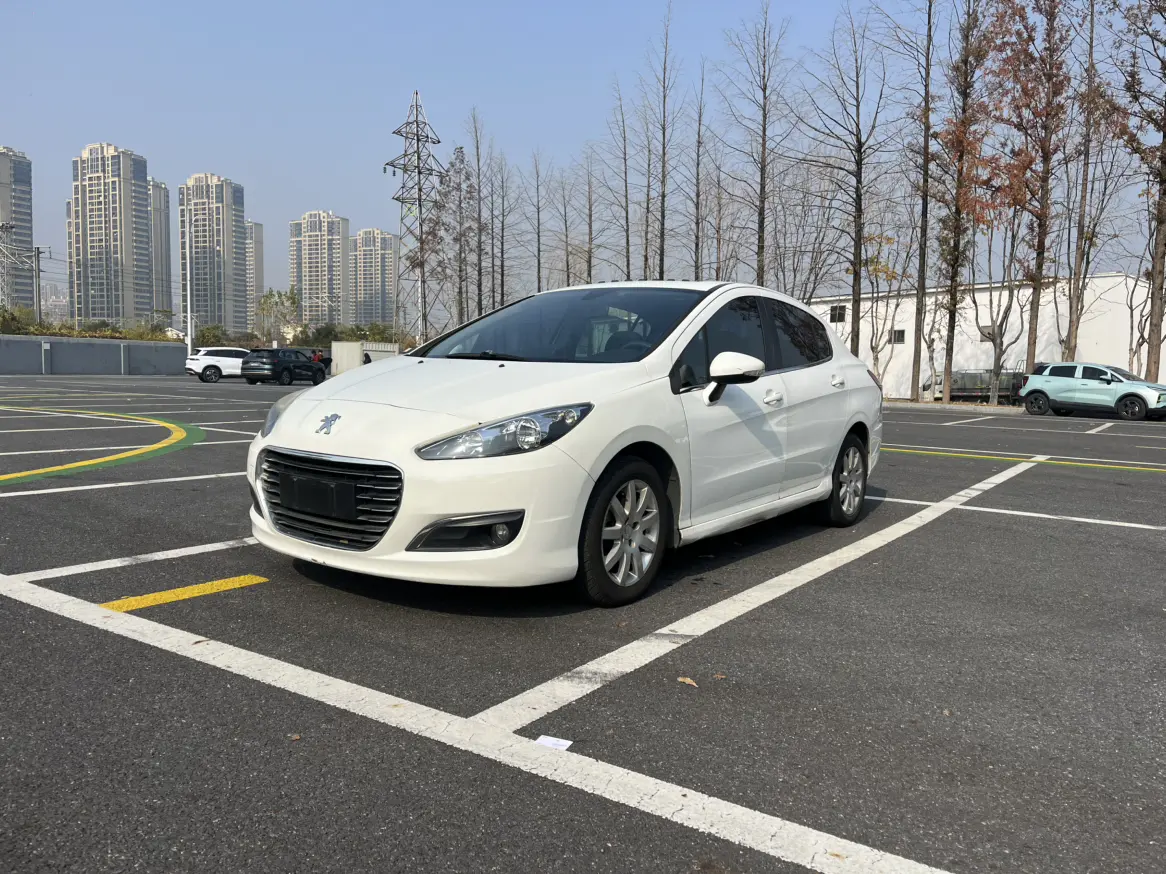 Peugeot 308  из Китая